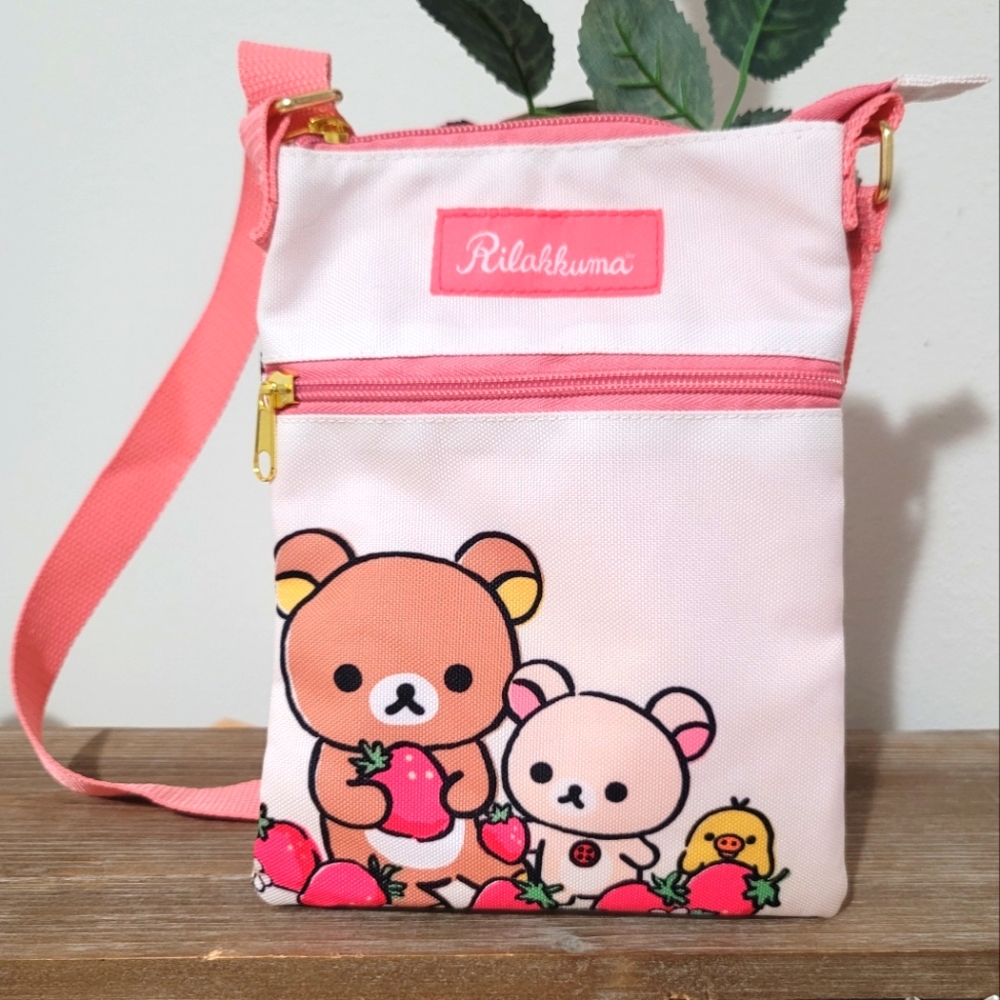 💗🌸Rilakkuma Adorable cute crossbody/bears & strawberries. Like new! 💗🌸